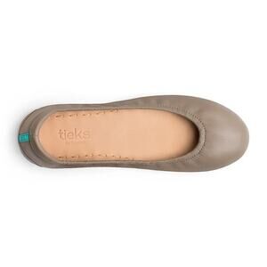 Tieks Full Grain Matte Leather Ballet Flats Foldable Travel in Taupe Women's 6